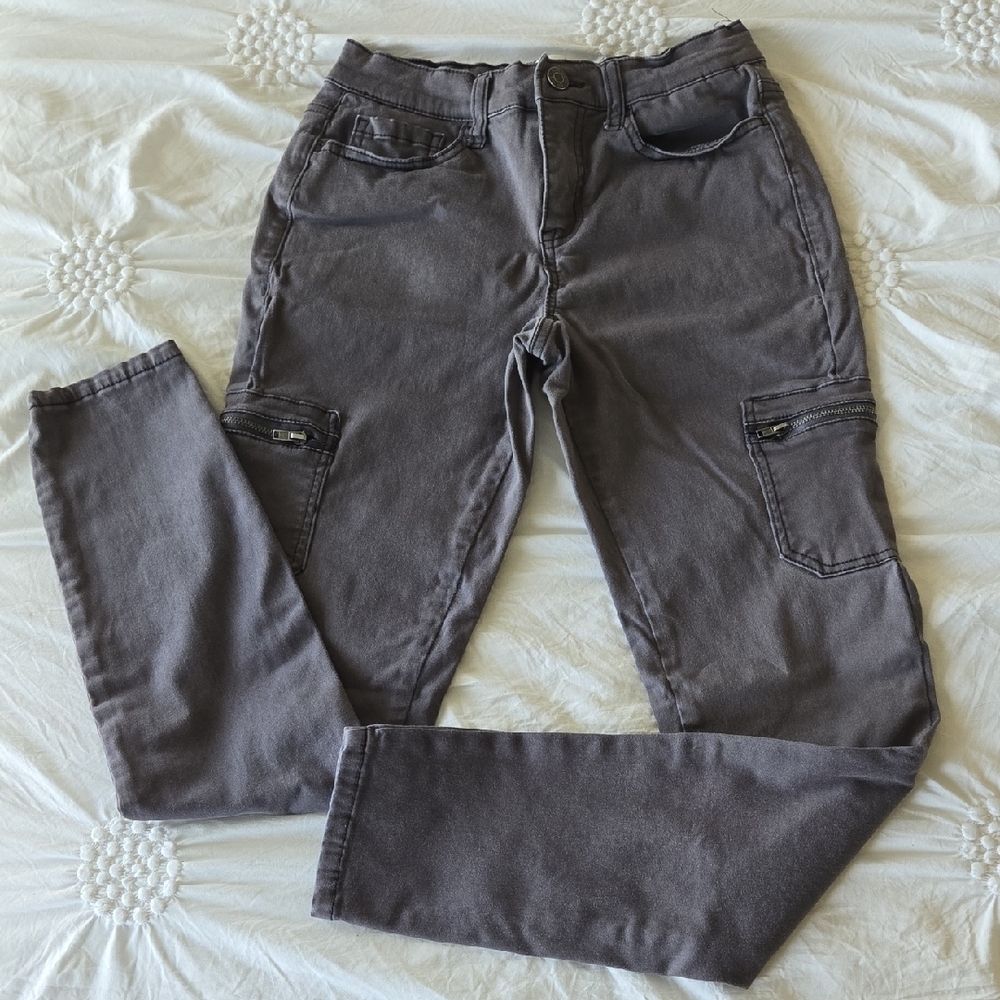 Mudd FLX Stretch Utility Skinny Pants in Charcoal